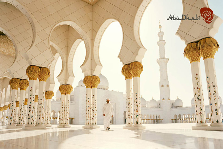 Abu Dhabi Sheikh Zayed Mosque_fb3a8_lg.jpg